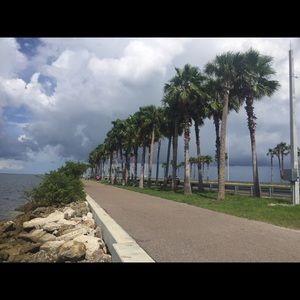 Meet your Posher, Jay